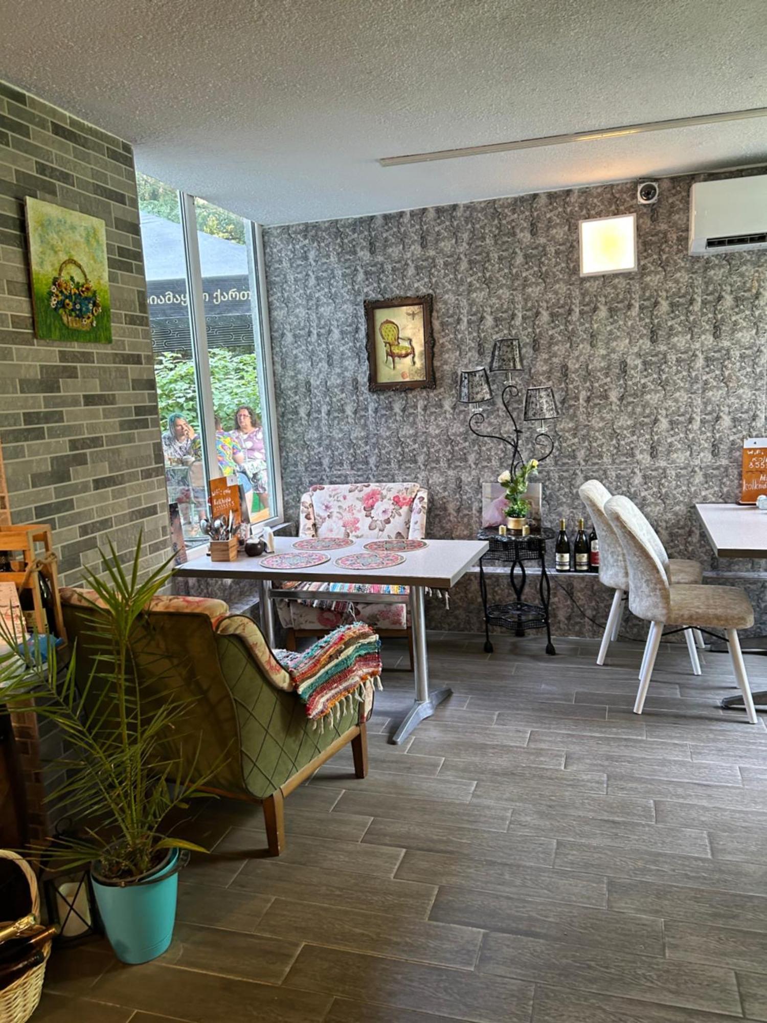Квартира У Моря С Двумя Балконами Batumi Exterior foto